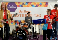 Foto der HandiClapped Band auf der Bühne